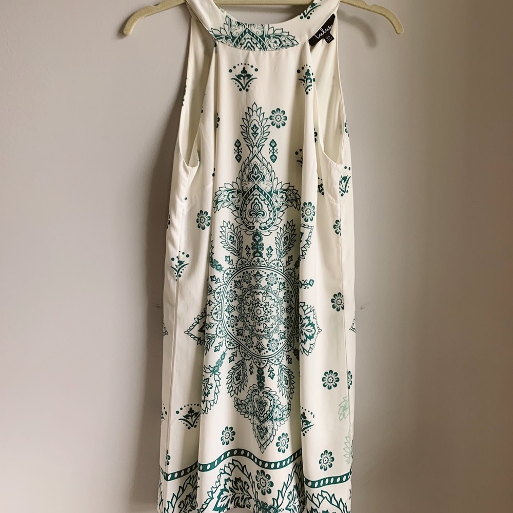 Lulus Boutique Summer White and Teal Dress